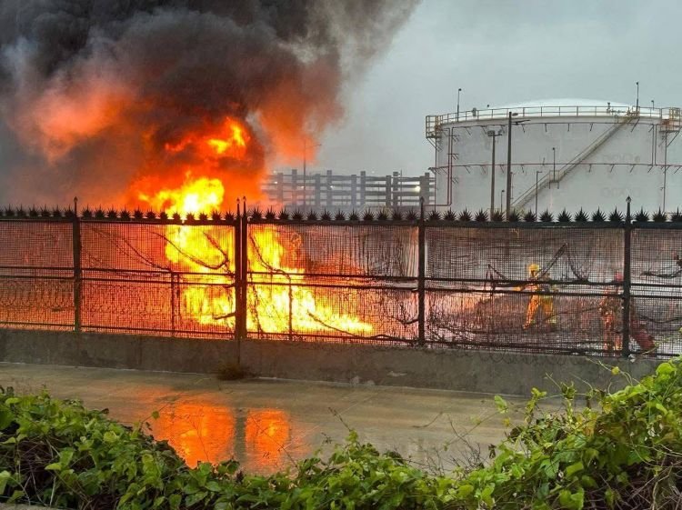 Cinco muertos en incendio de la Refinería Olmeca en Dos Bocas, Tabasco